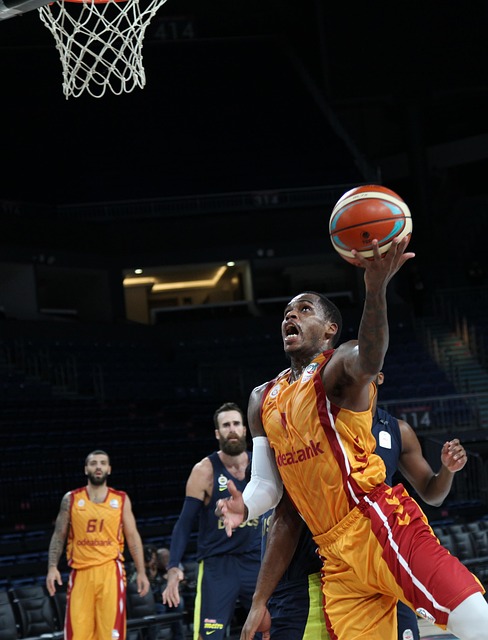 官方：拜仁边锋伊兰昆达加盟沃特福德；据悉转会费300万欧.