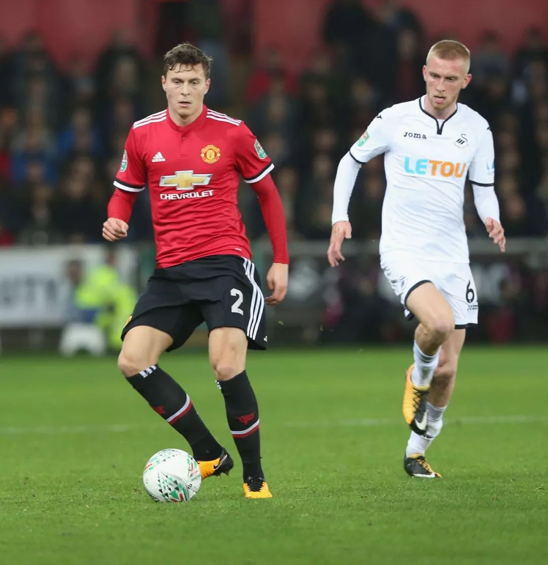 曼聯中衛拜 曼聯中衛拜