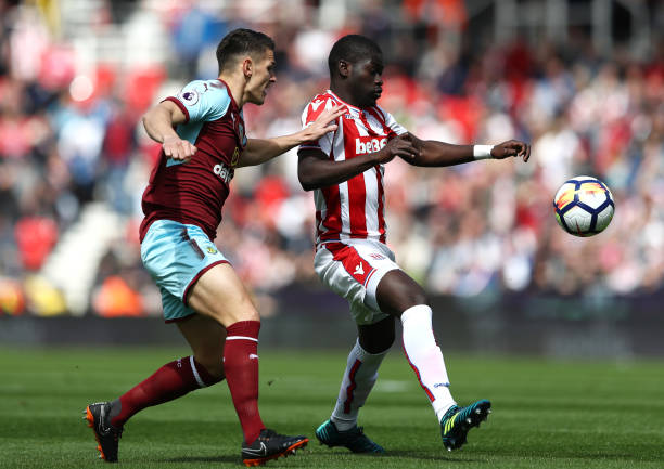 更加積極的 更加積極的