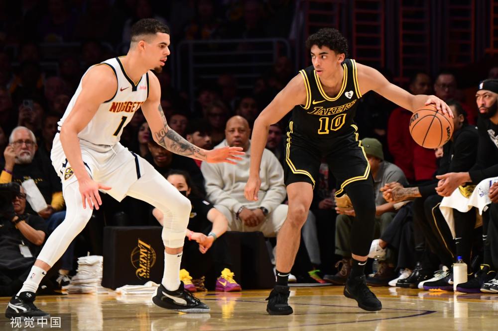 使得游客数 使得游客数